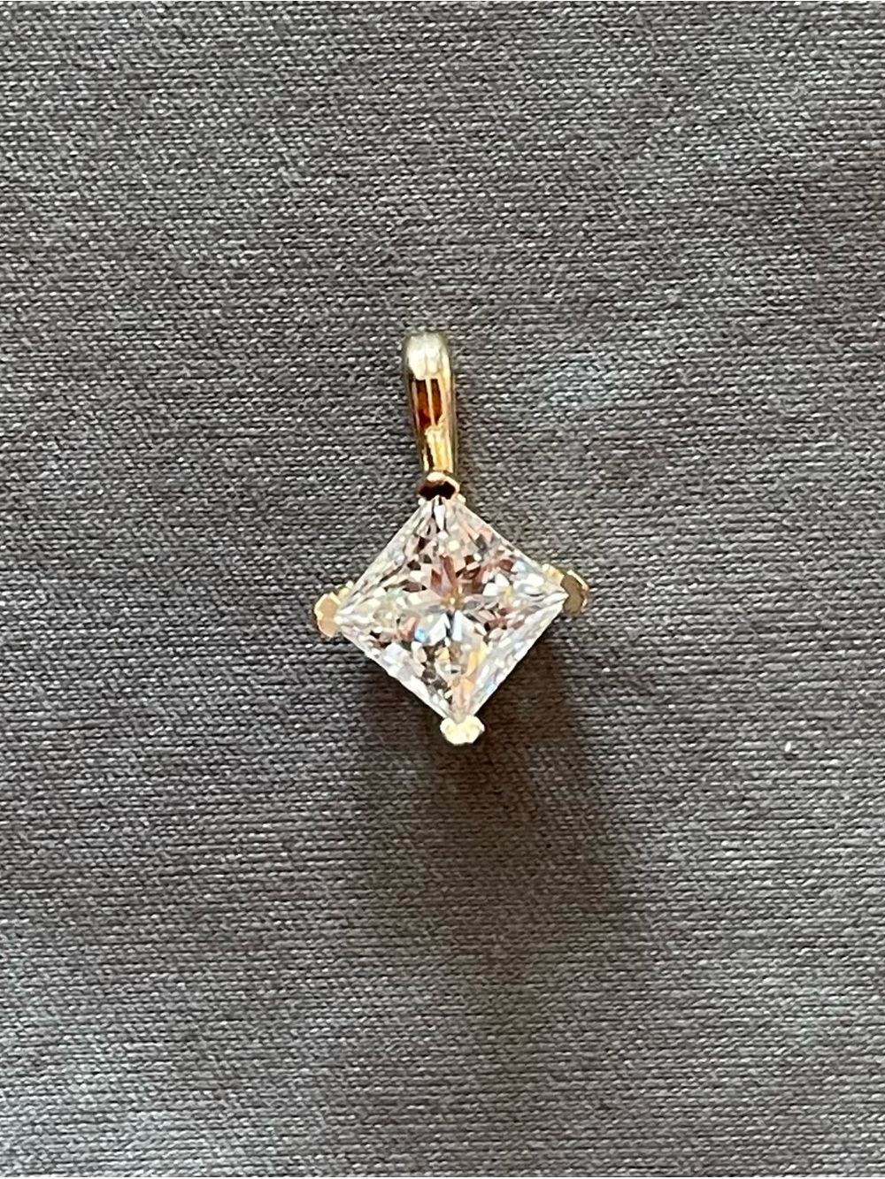 1.58 CT Lab-Grown Princess Cut Diamond Pendant – 14K Solid Gold